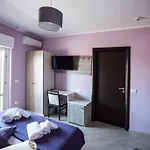 Cliche Ξενοδοχείο 3*
