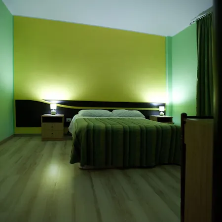 Hotel Cliche San Lucido