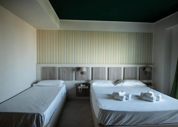 Cliche 3* San Lucido